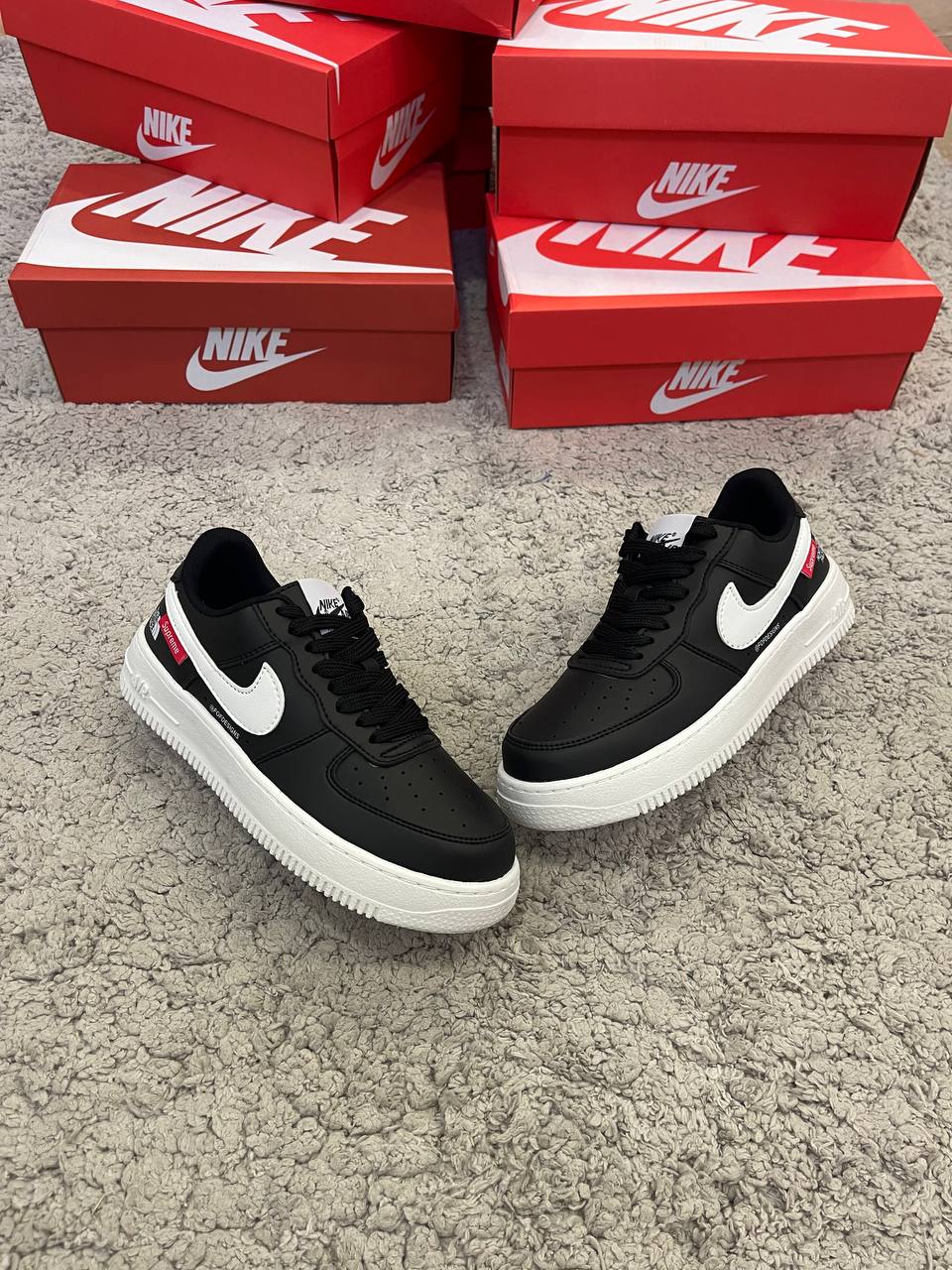 Air Force 1 “logo blanco”