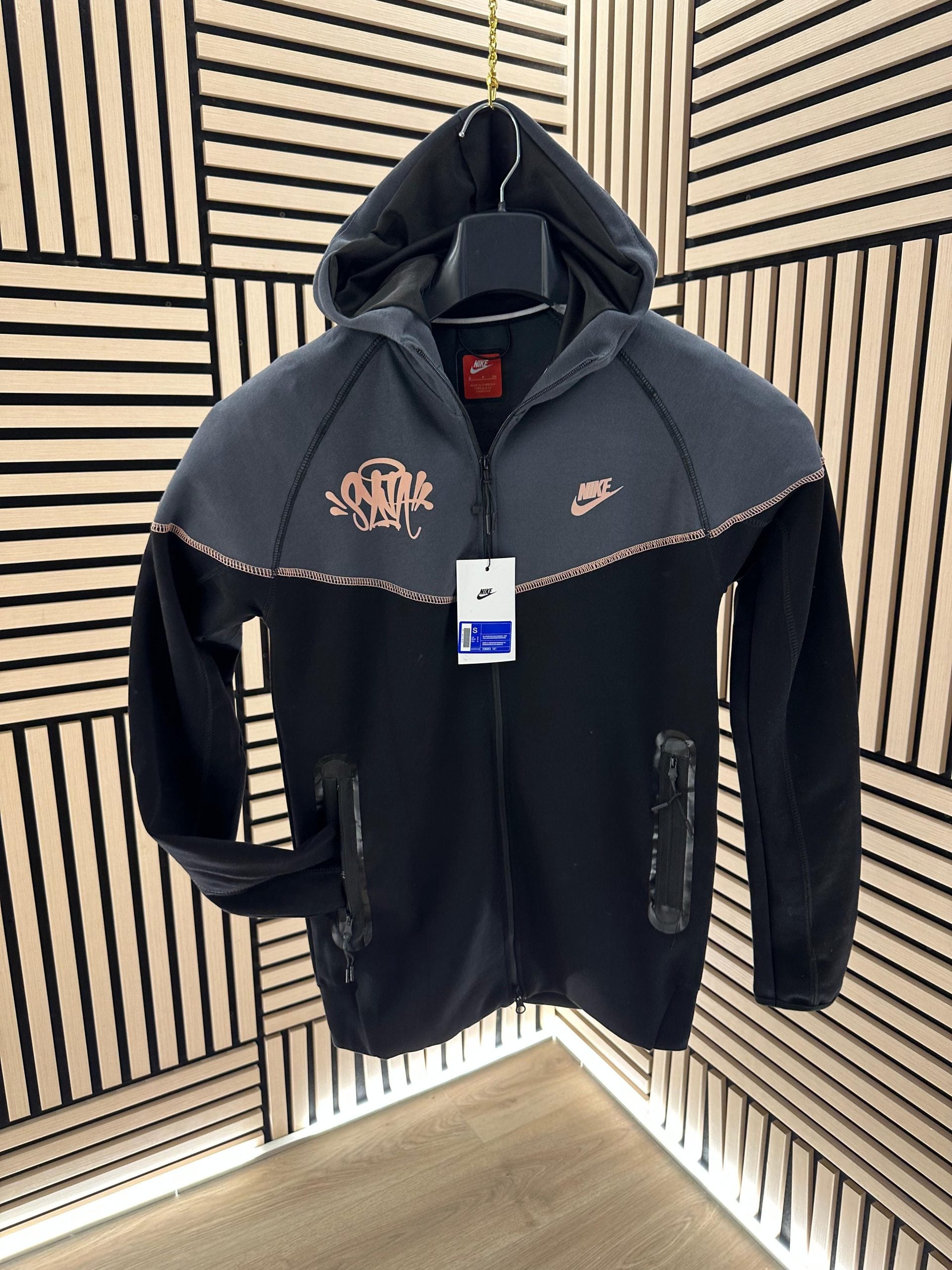 Chandal NIKE TECH X SYNA WORLD