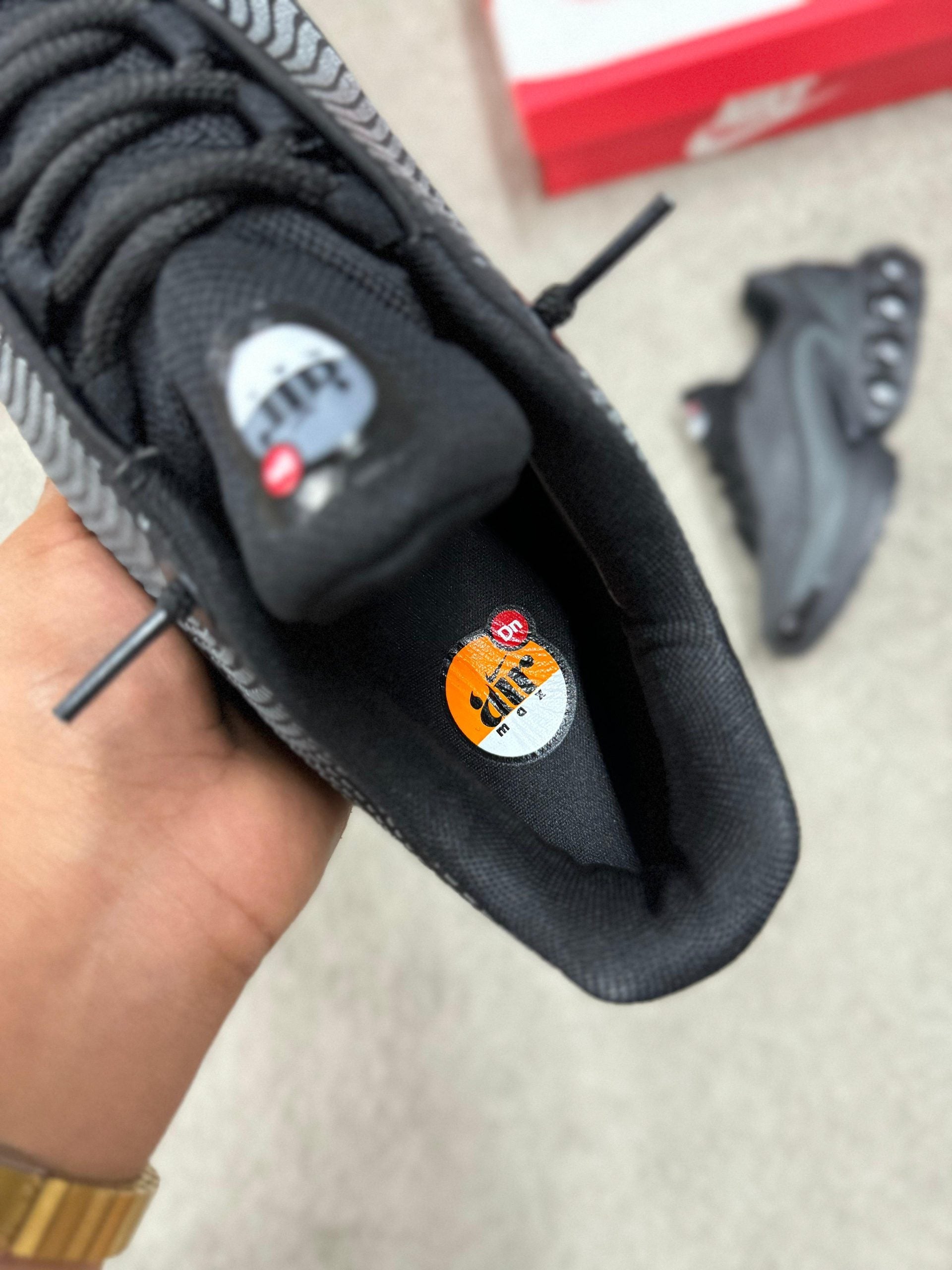 Air Max DN ( Negras )
