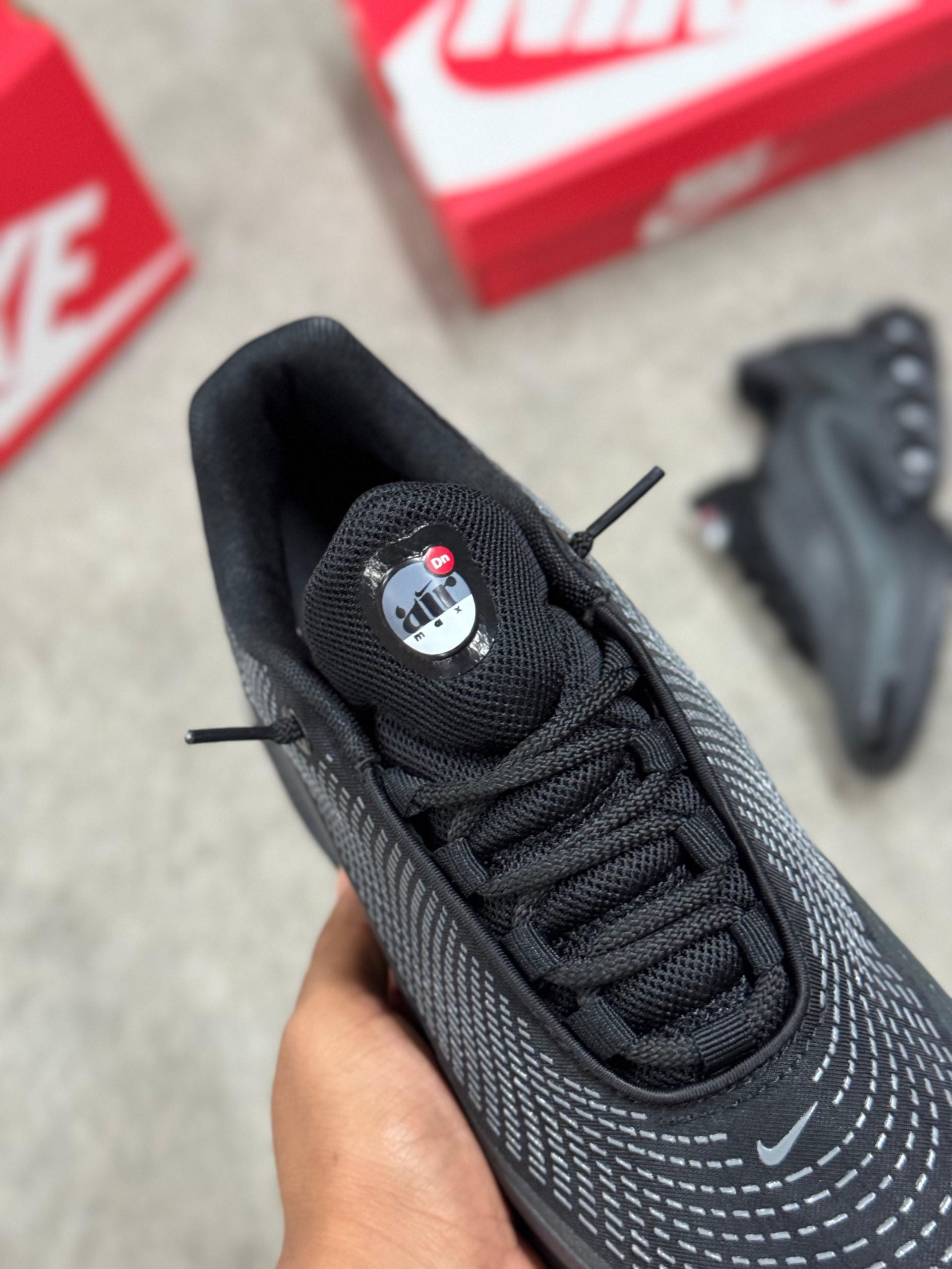 Air Max DN ( Negras )