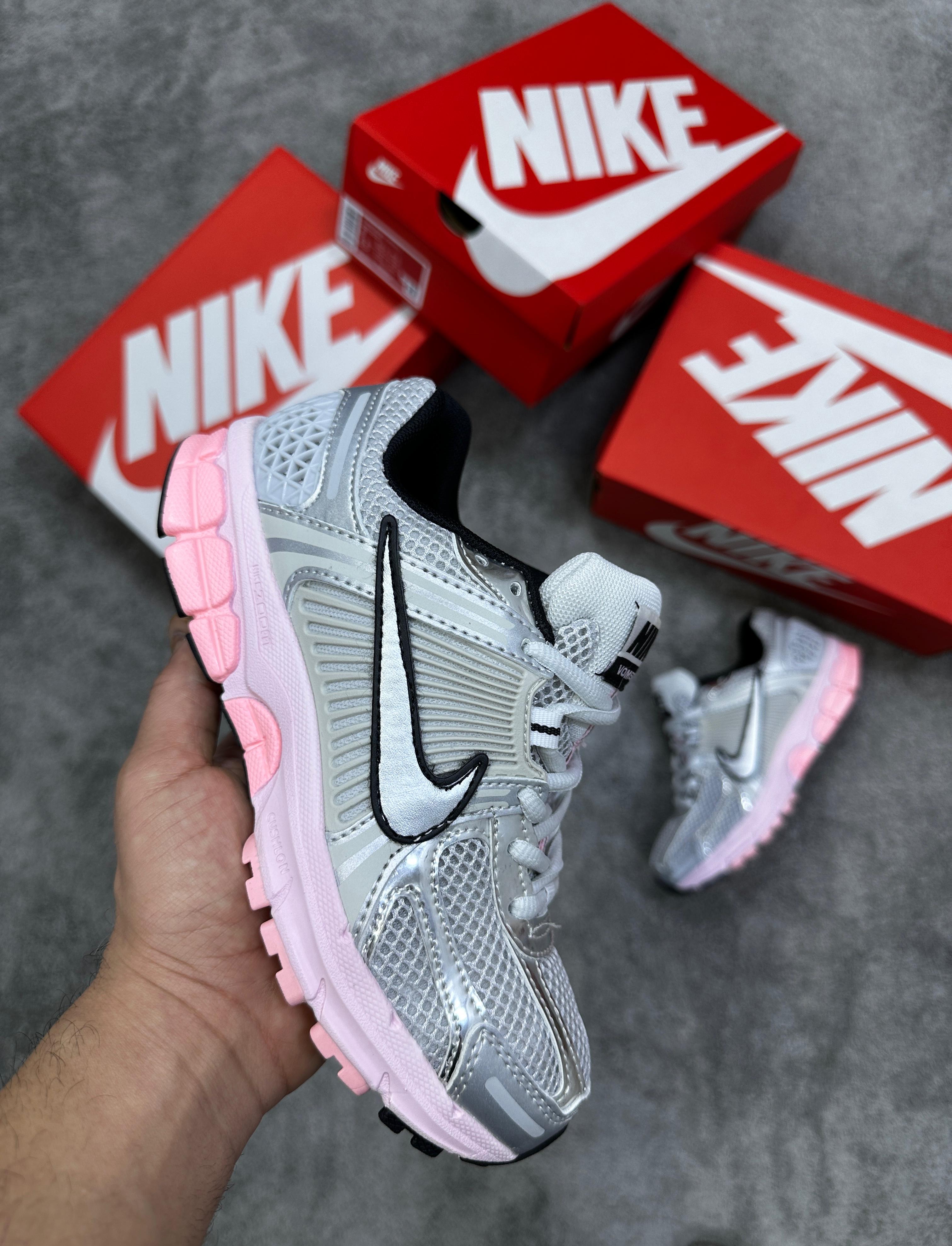 Nike zoom vomero 5