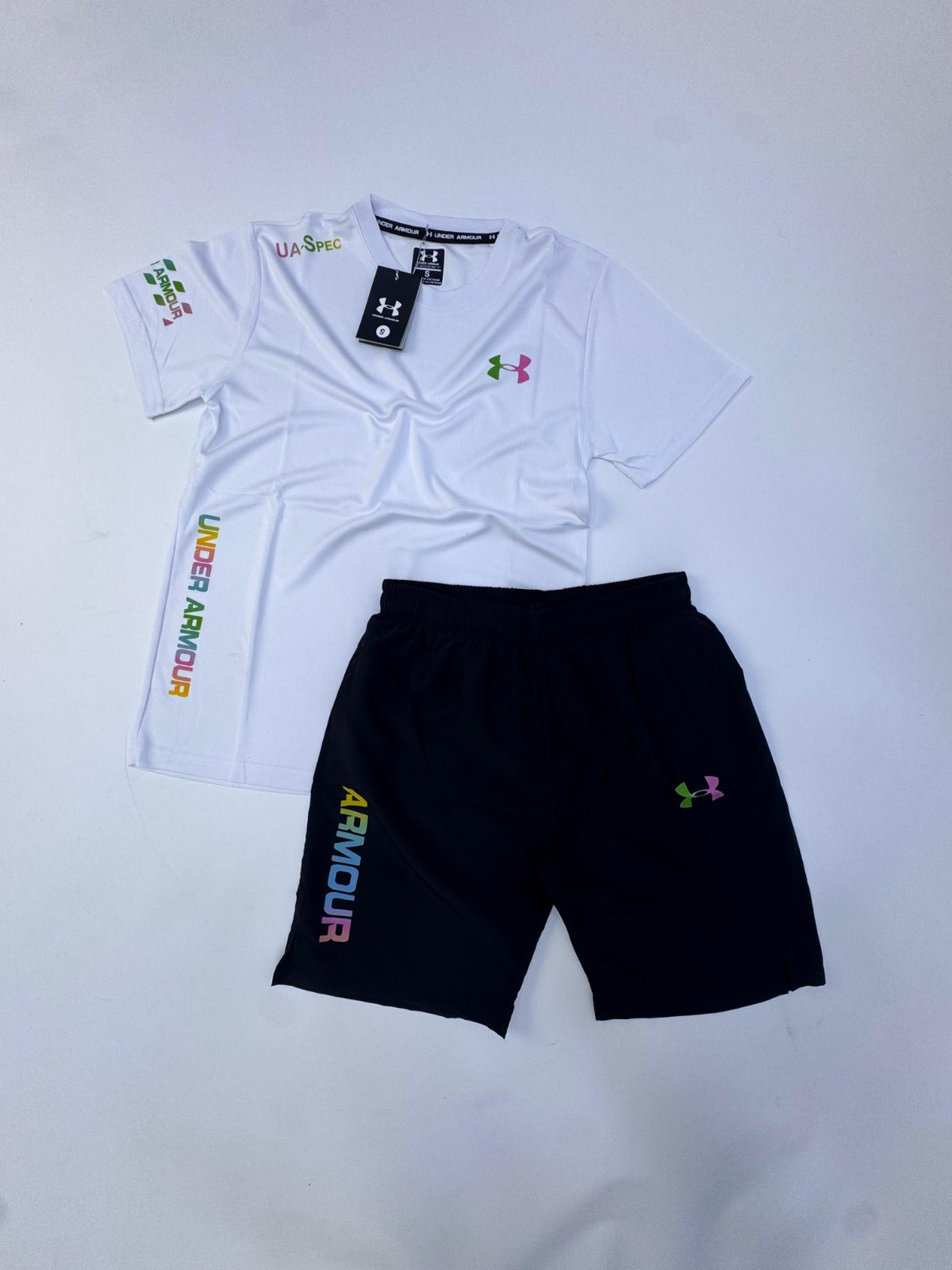 Conjuntos Under Armour (blanco y negro)
