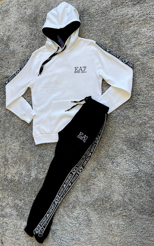 Chándal EA7 “blanco”