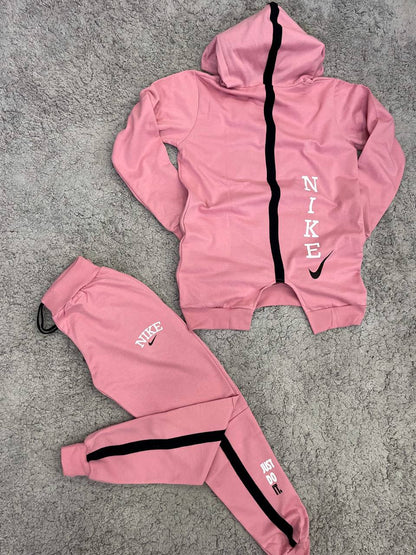 Chándal Nike rosa “novedad”