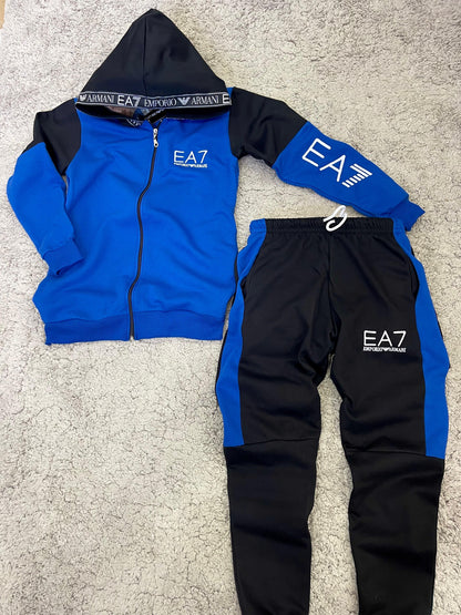 Novedad Chándal EA7 “azul”