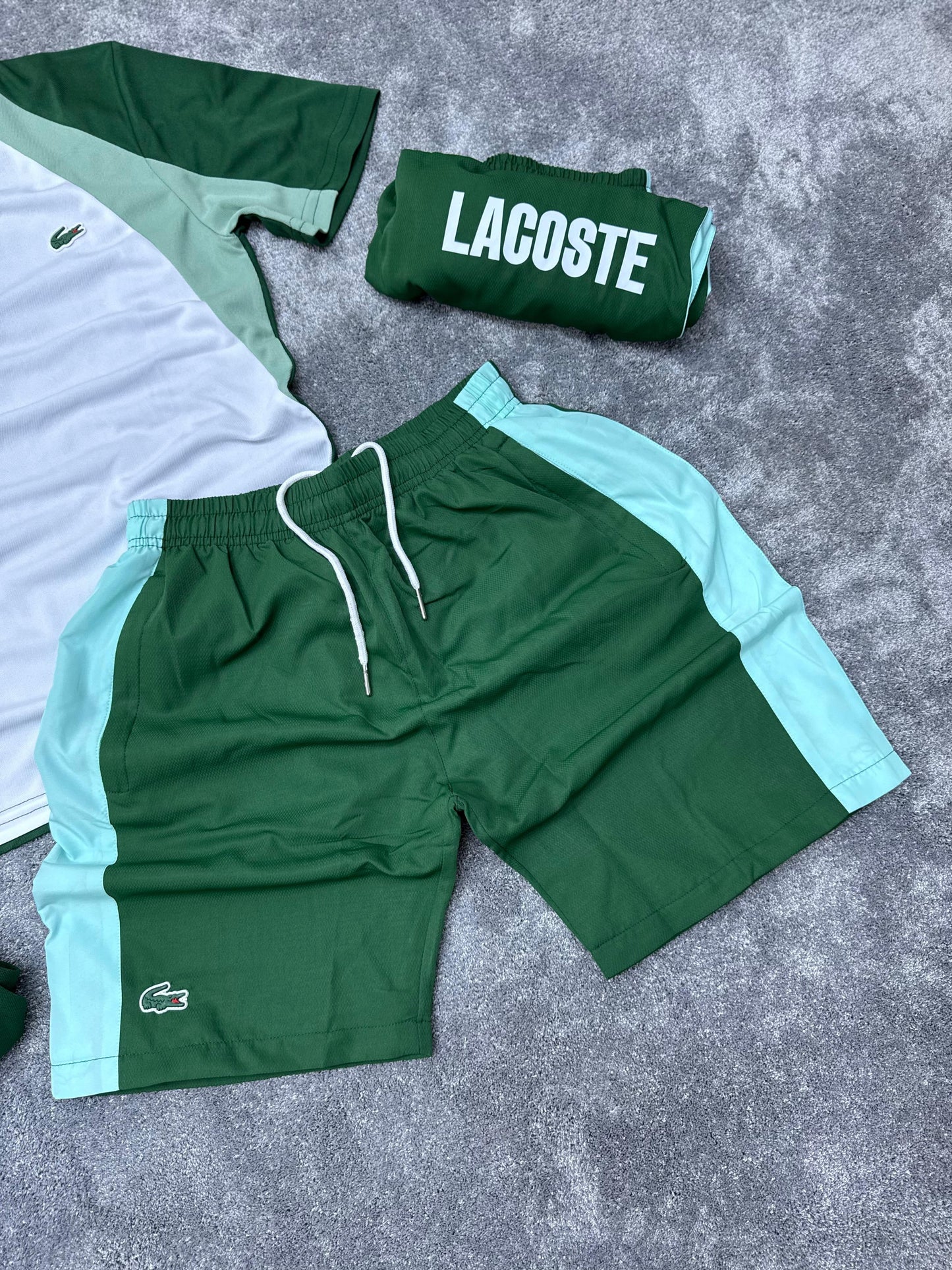 Nuevo Conjunto de verano Lacoste