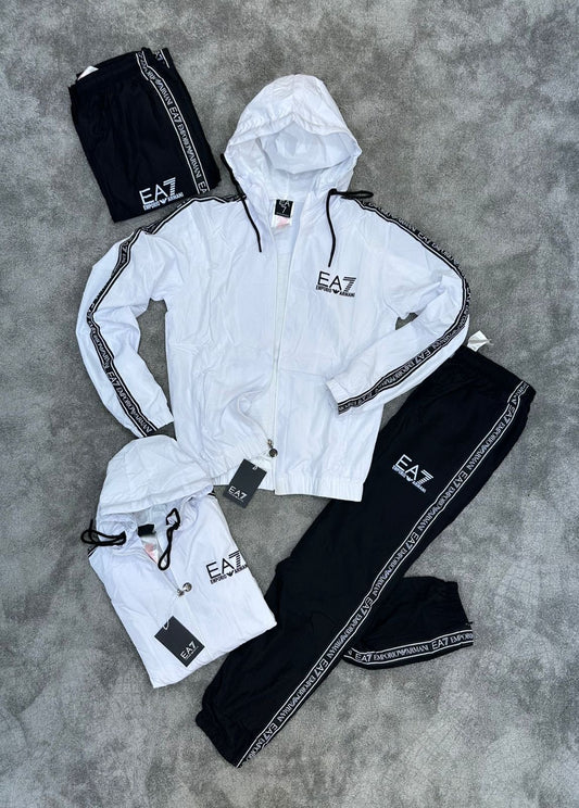 Chandal Armani (blanco) Max calidad