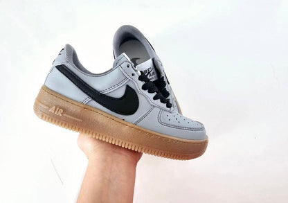 AIR FORCE 1 (gris ) "calidad MEDIA"