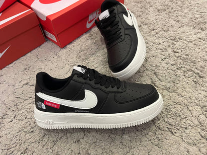 Air Force 1 “logo blanco”
