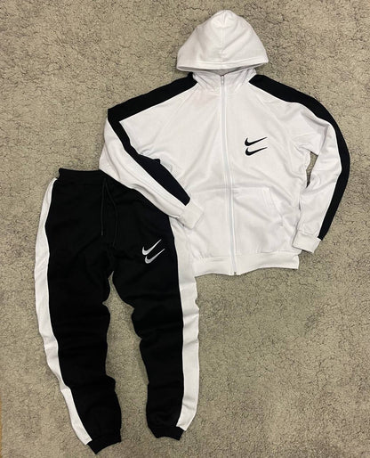 Chándal Nike “novedad”