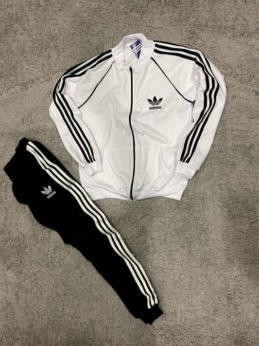 Chándal Adidas nuevo