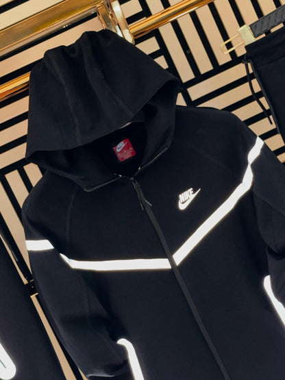 Nike Tech blanco y negro “maxima calidad”