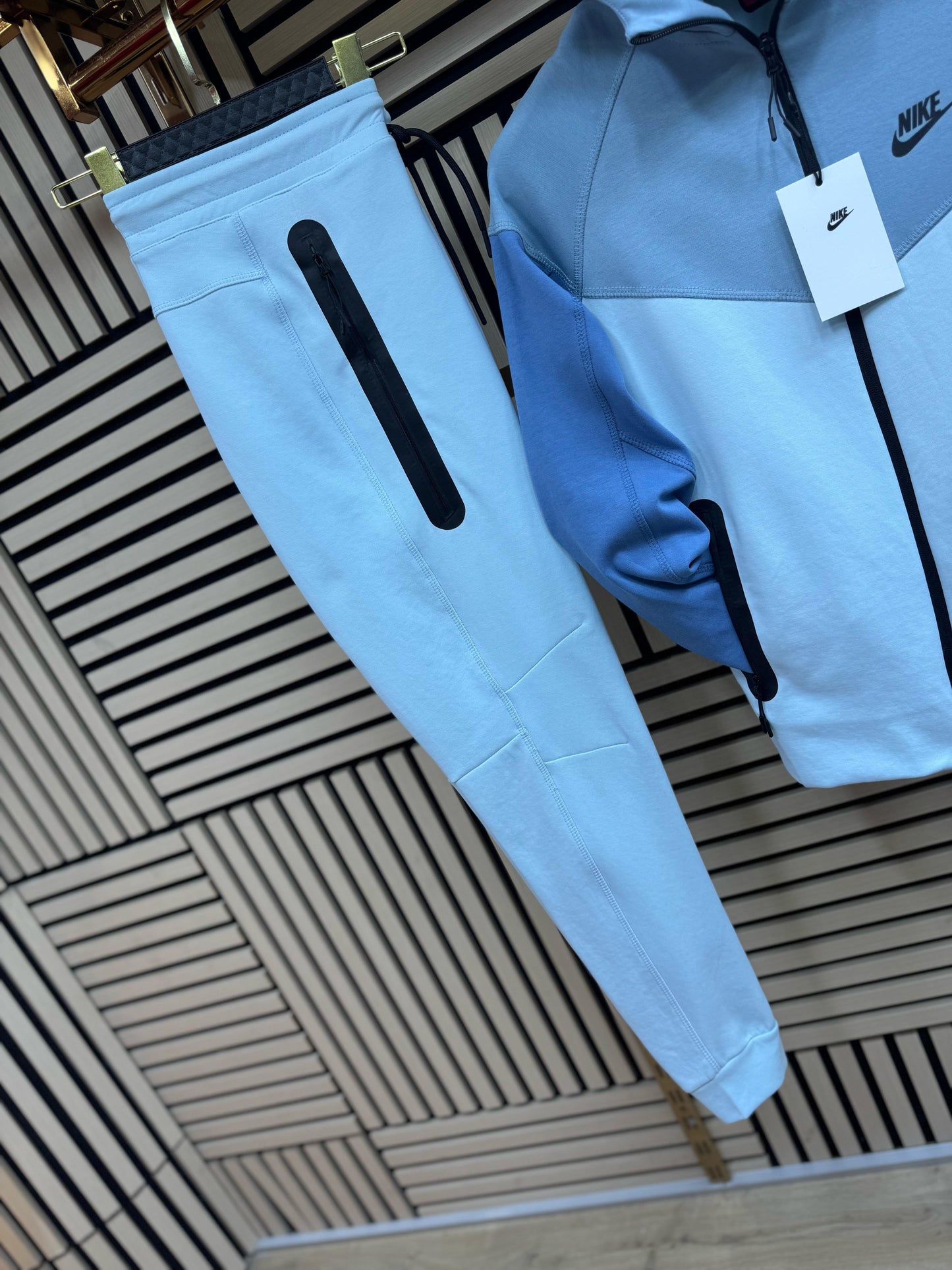 Nike Tech azul claro “maxima calidad”