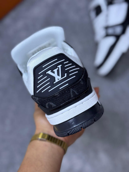 Louis Vuitton Trainer ( Negro )