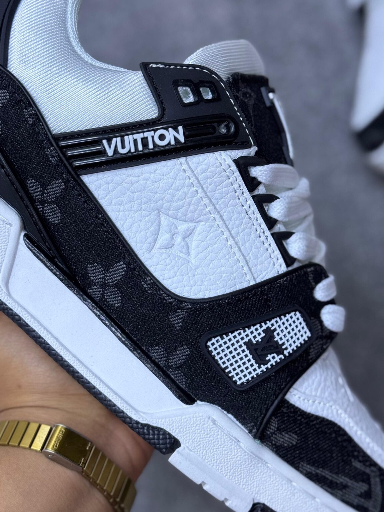 Louis Vuitton Trainer ( Negro )
