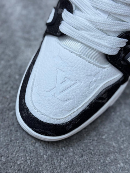 Louis Vuitton Trainer ( Negro )