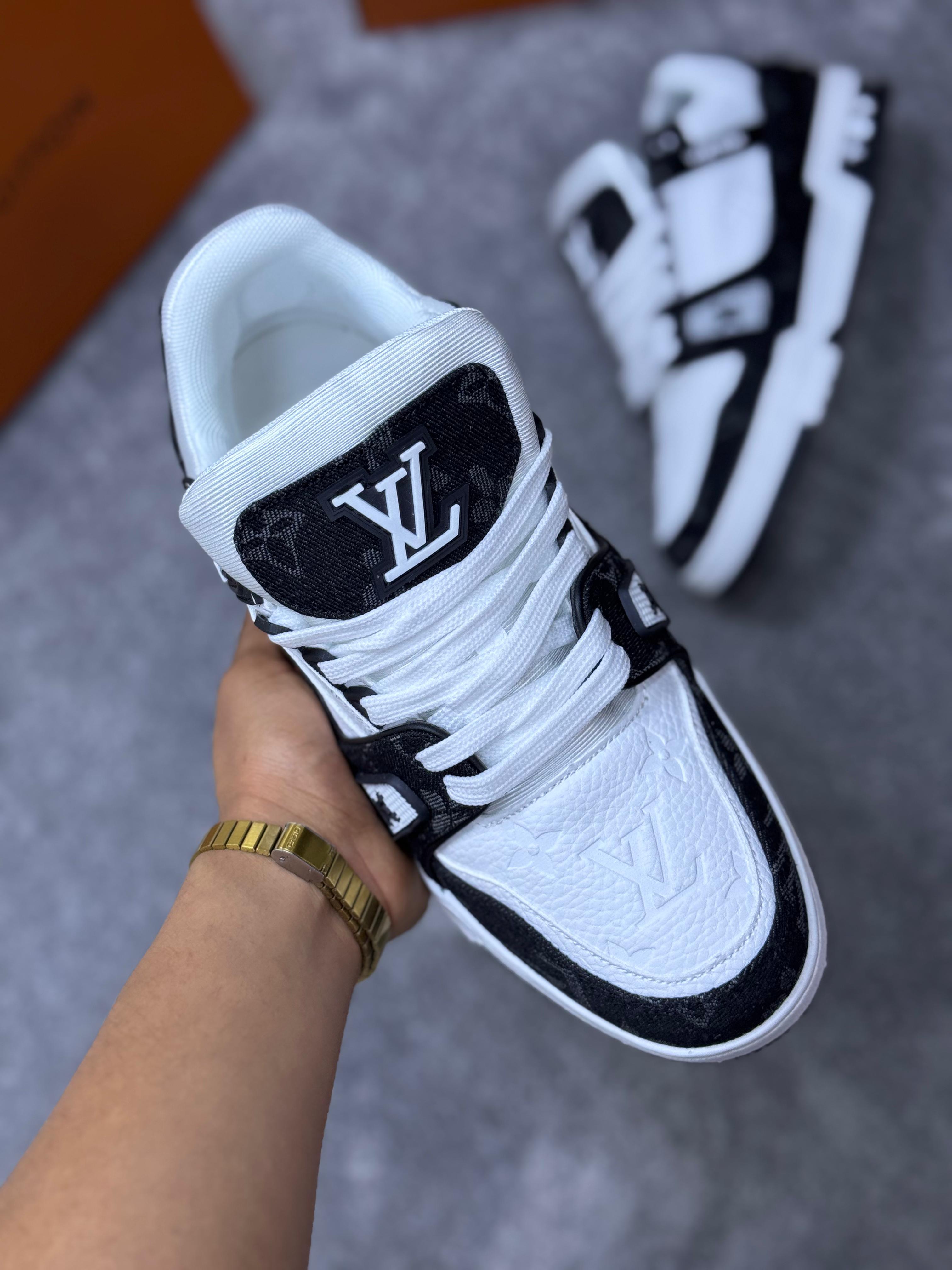 Louis Vuitton Trainer ( Negro )