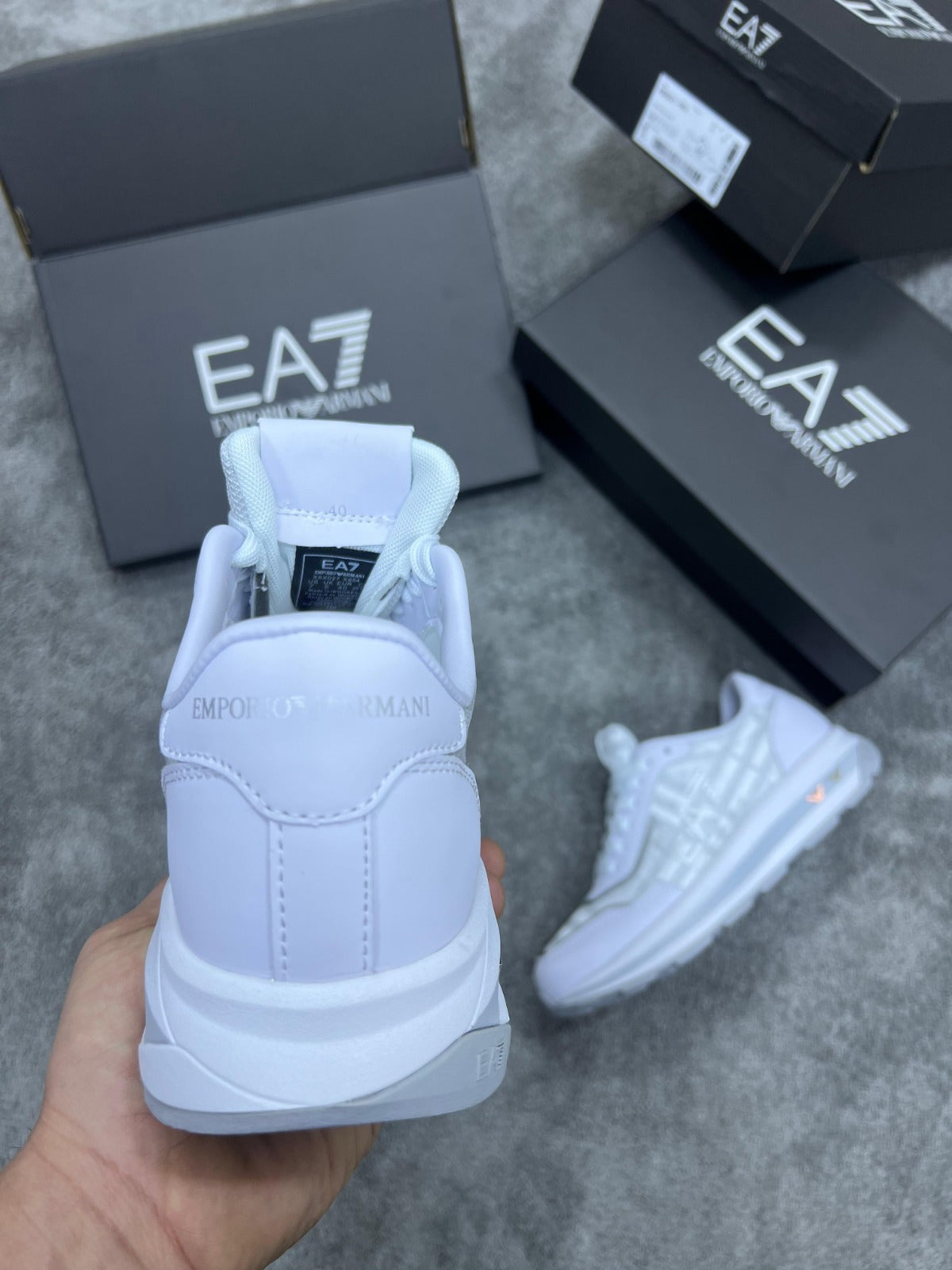 EMPORIO ARMANI