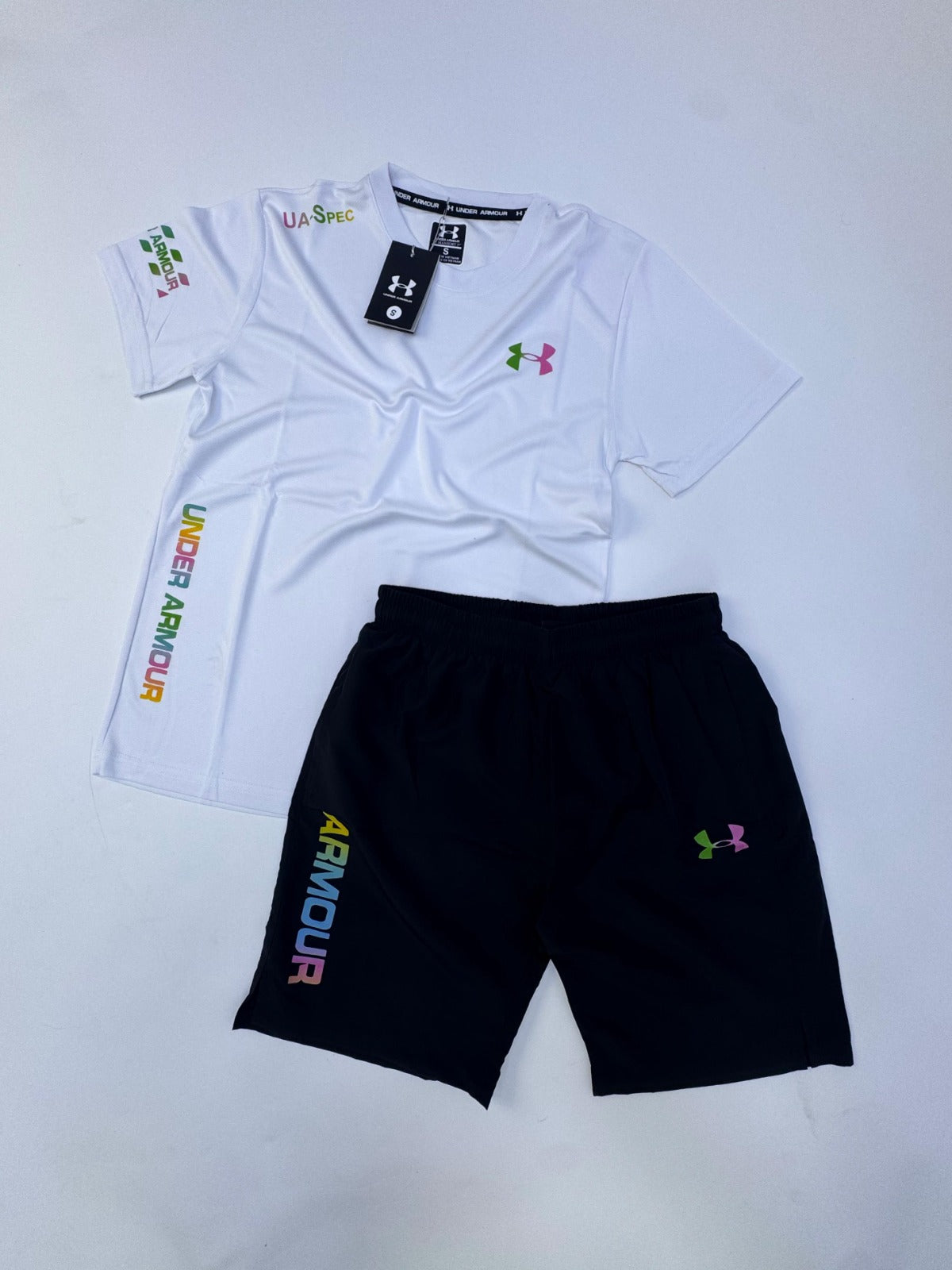 Conjuntos Under Armour  (blanco y negro)